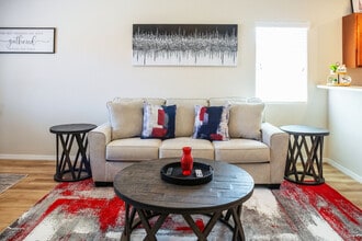 Building Photo - Via Verde