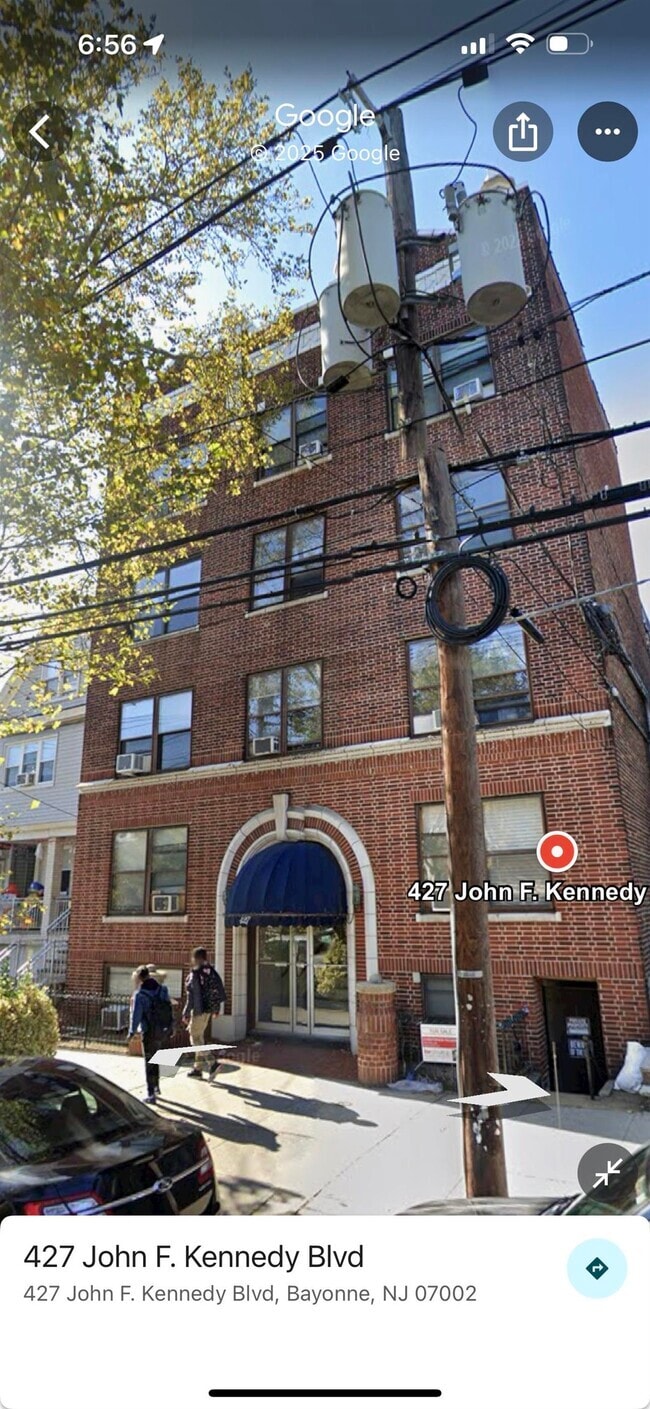 Building Photo - 427 John F. Kennedy Blvd