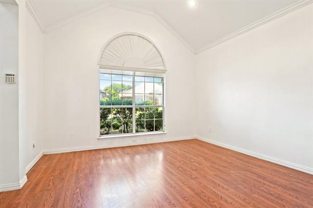 Foto del edificio - 2320 Dampton Dr