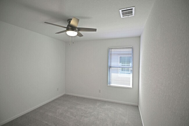 Foto del edificio - 3737 Swift Fox Rd