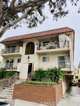 Building Photo - 1254 W 8th St