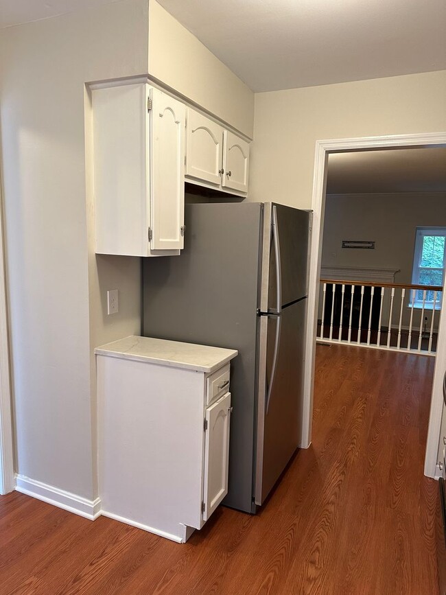 Photo - 3 bedroom, 2.5 bath in Mendenhall Village House