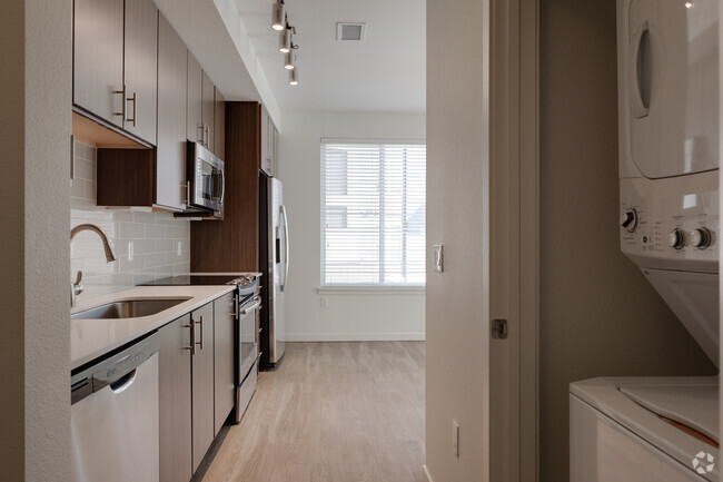 1HAB, 1BA - 795 ft² - Elevate - Denver