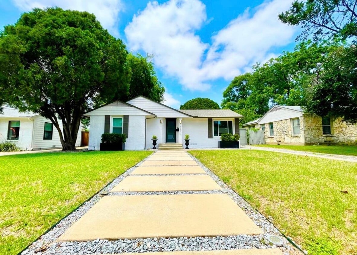 Primary Photo - 6623 Kenwell St