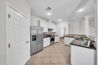 Building Photo - 1911 Mound Lake Dr