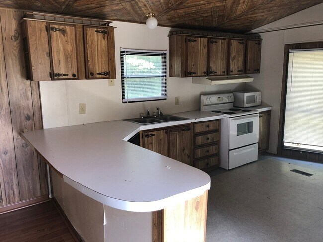 Building Photo - 2 Bed 2 Bath Blanchard Home on 1 Acre near...
