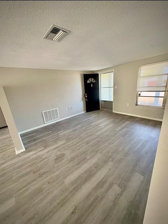 Foto del edificio - 7936 Pineapple Ln