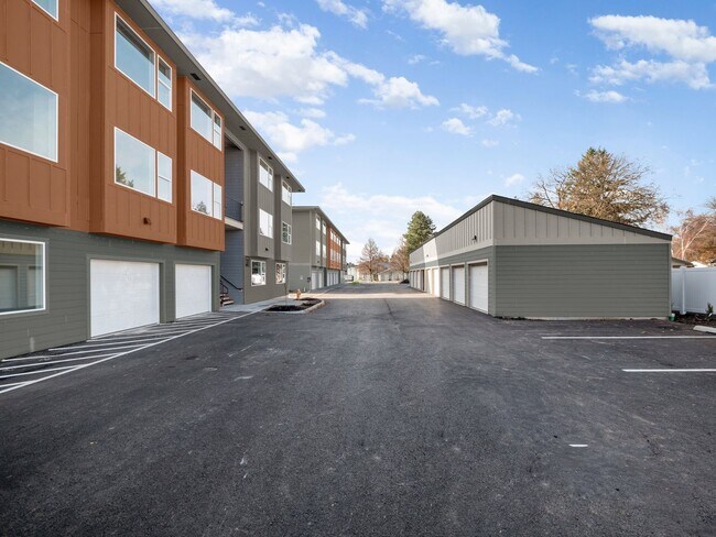 Building Photo - Gray Ridge Apartments