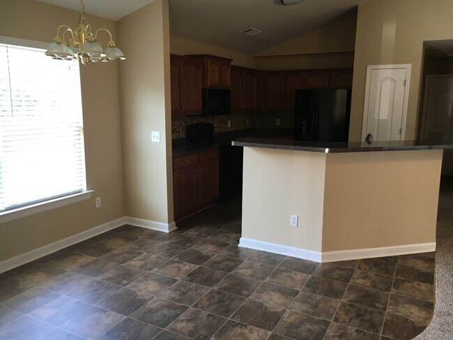 Foto del edificio - Beautiful 3 bedroom Home! (Updated Pictures Coming Soon)