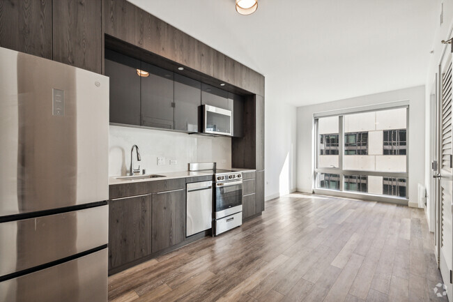 1BR, BA - 643SF - 1177 Market at Trinity Place