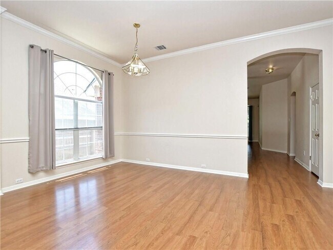 Building Photo - 1725 Dapplegrey Ln