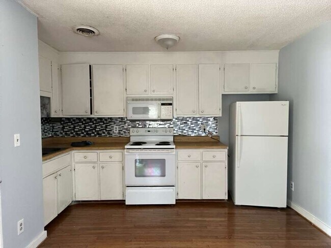 Foto del edificio - 600 Boundary Ave