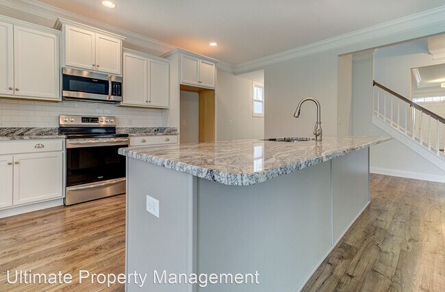 Building Photo - 4 br, 3 bath House - 3015 N Rocklund Crt