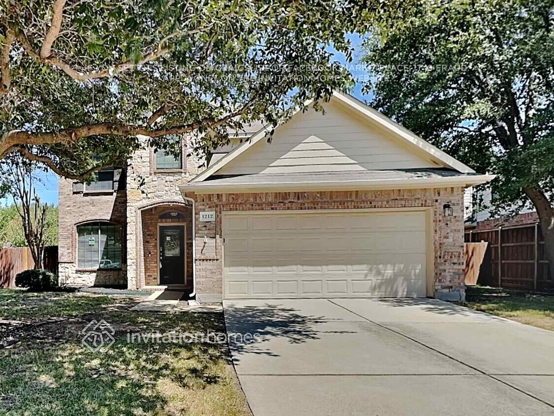 Foto principal - 1212 Maddy Ln