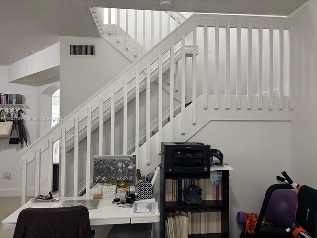 Foto del edificio - 11411 NW 60th St