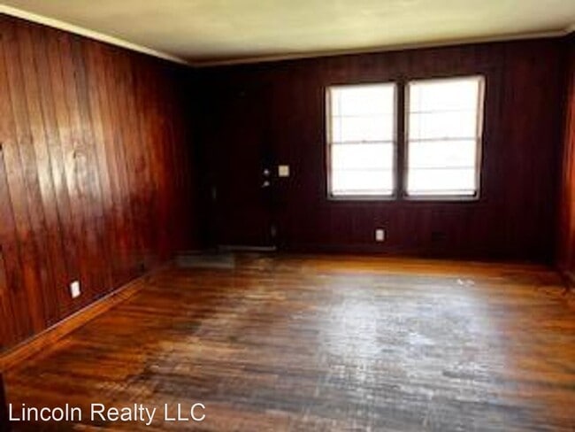 Building Photo - 2 br, 1 bath House - 408 Bullock Ave*