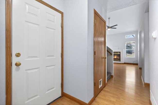 Foto del edificio - 151 Crabapple Dr