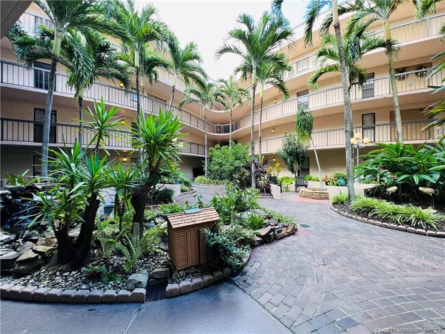Building Photo - 1357 NE Ocean Blvd