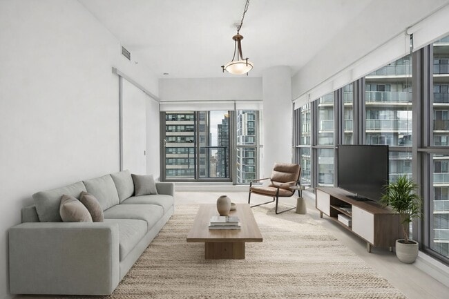 Building Photo - 159-2159 Dundas St E