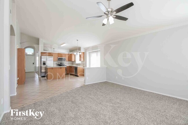 Foto del edificio - 4354 E Birchwood Cir