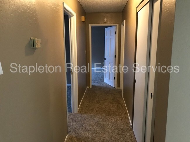 Building Photo - 1025 Brinkby Ave