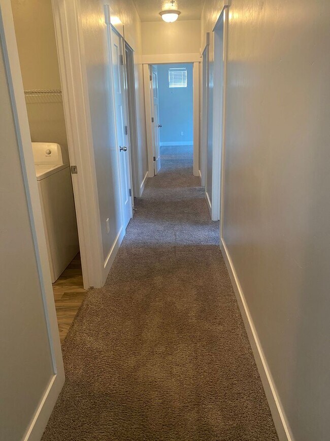 Foto del edificio - Beautiful 3 bed 2 bath townhome in Vineyard