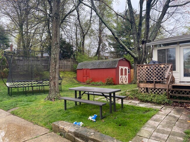 Photo - 12107 Hunters Ln House