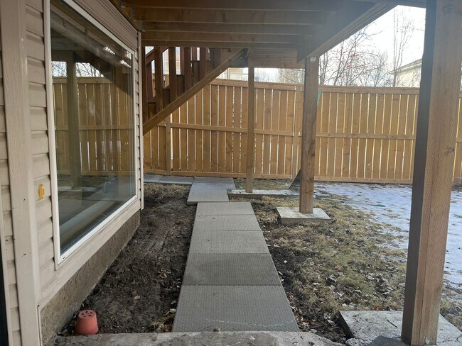 Photo du bâtiment - 468 Douglas Glen Pt SE