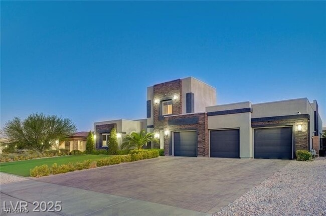 Foto del edificio - 8081 W Ford Ave