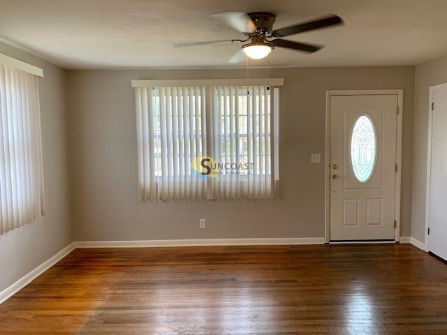 Foto del edificio - 6348 Cherry Laurel Dr