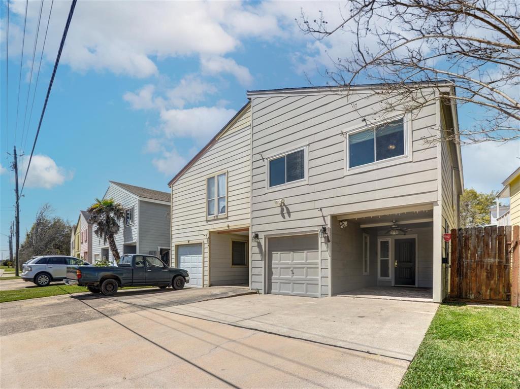 815 Knights Bridge Ln Unit B, Houston, TX 77058 Condo for Rent in Houston, TX