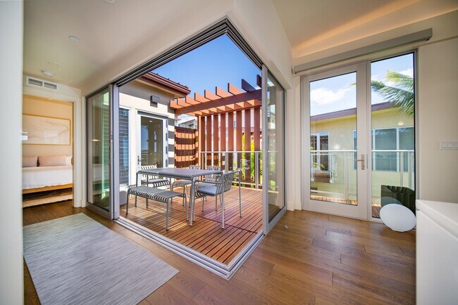 Foto del edificio - Modern Elegancy at Makali'i in Wailea – Finely Furnished 3 Bedrooms / 3 Bathrooms