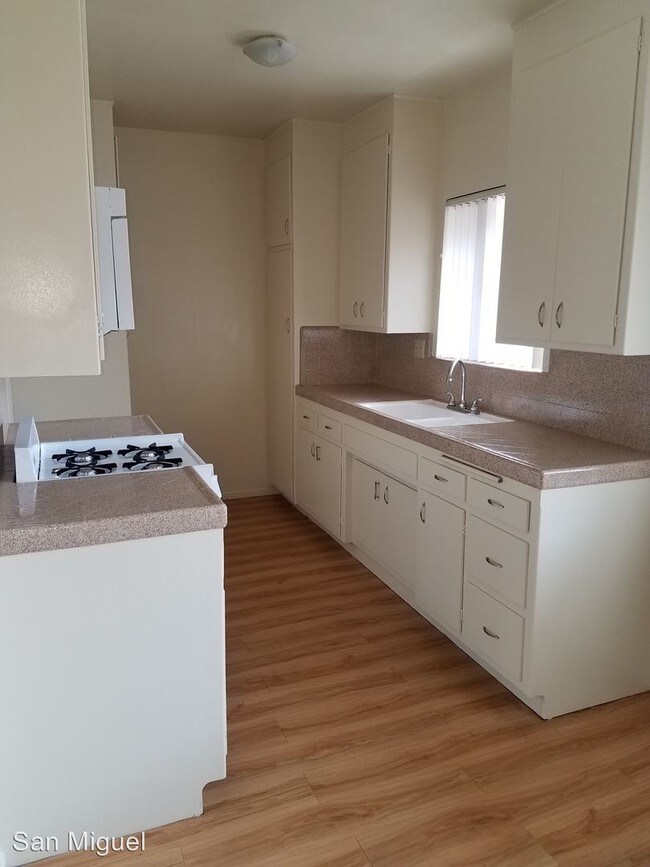 Foto del edificio - 7220 S Bright St