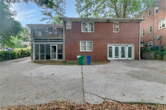 Building Photo - 1193 Clifton Rd NE