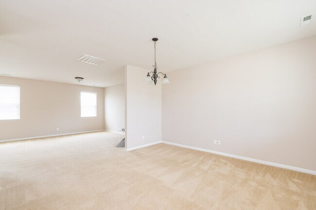 Building Photo - Coming Soon!