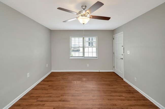 Interior Photo - The Lennox