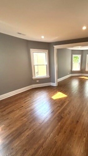 Foto del edificio - 4838 W Belden Ave