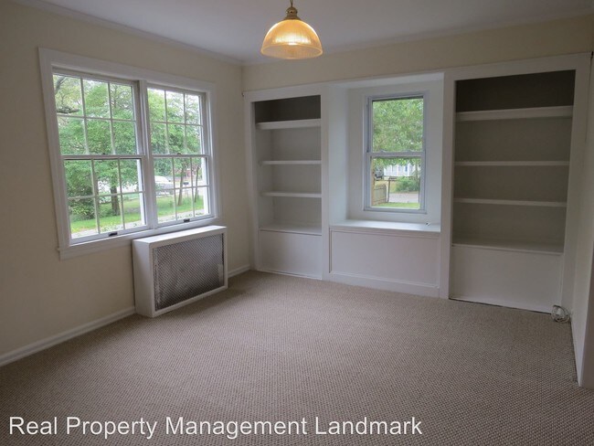 Foto del edificio - 8 Reeves Bay Trl