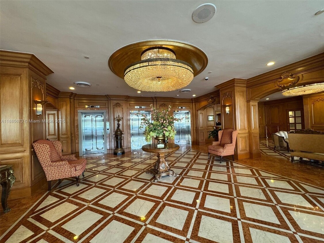 Foto principal - 700 Biltmore Way