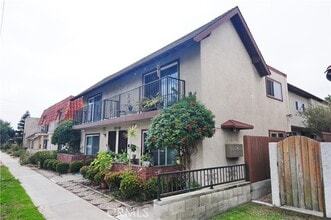 Building Photo - 3710 Del Amo Blvd