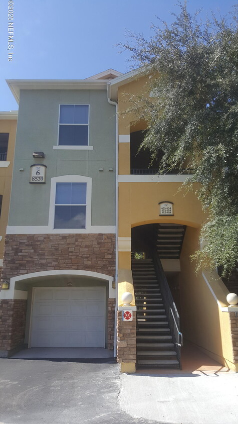 Foto principal - 5617 Bowden Rd
