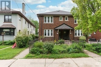 Building Photo - 14 Preston Pl