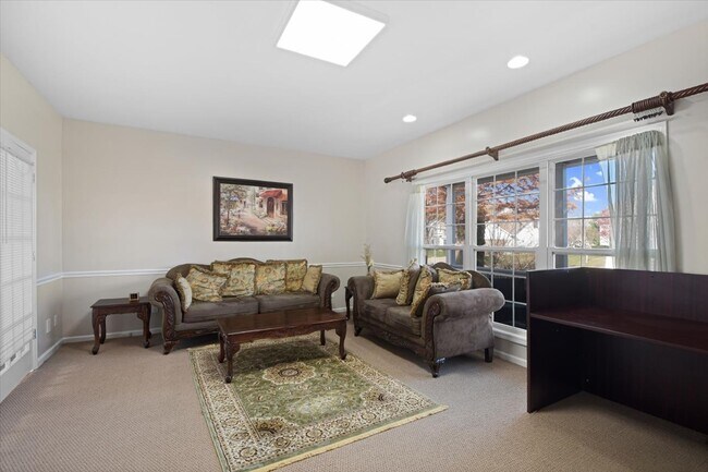 Building Photo - 2707 Pine Valley Dr