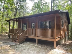 Building Photo - 42 Briar Patch Ln