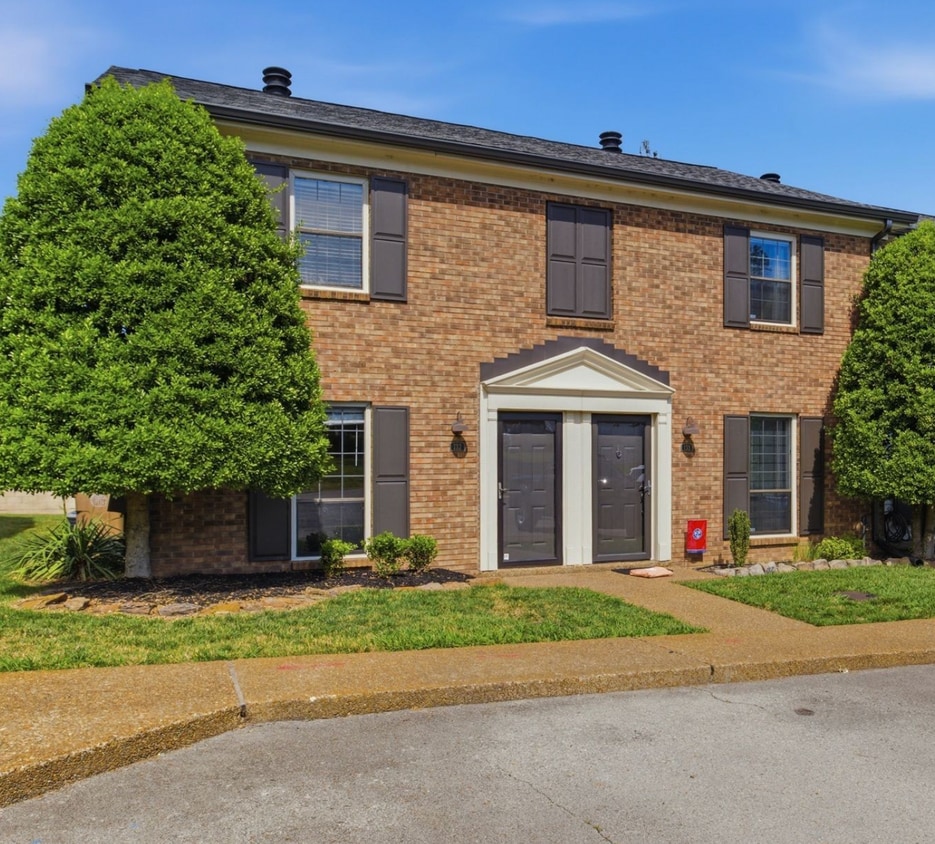 Photo - 132 Academy Square, Unit 132