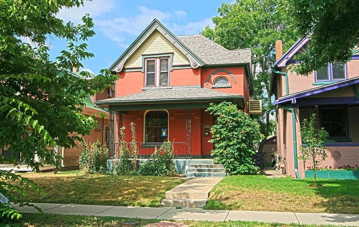 Primary Photo - 4245 Umatilla St