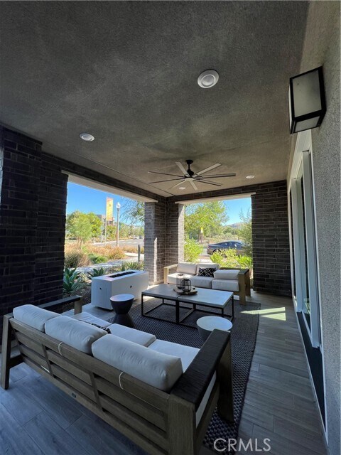 Foto del edificio - 116 Shear