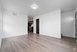 Building Photo - 41 Midland Heights Cir