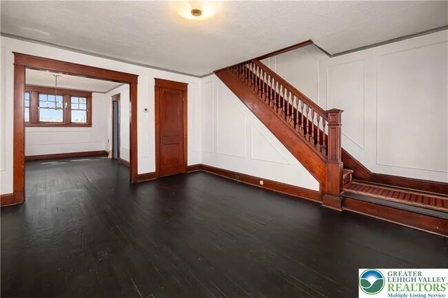 Living Room & Dining Room - 1051 S 25th St