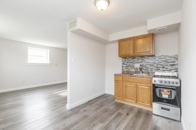 Foto del edificio - 5820 Mascher, Apt A